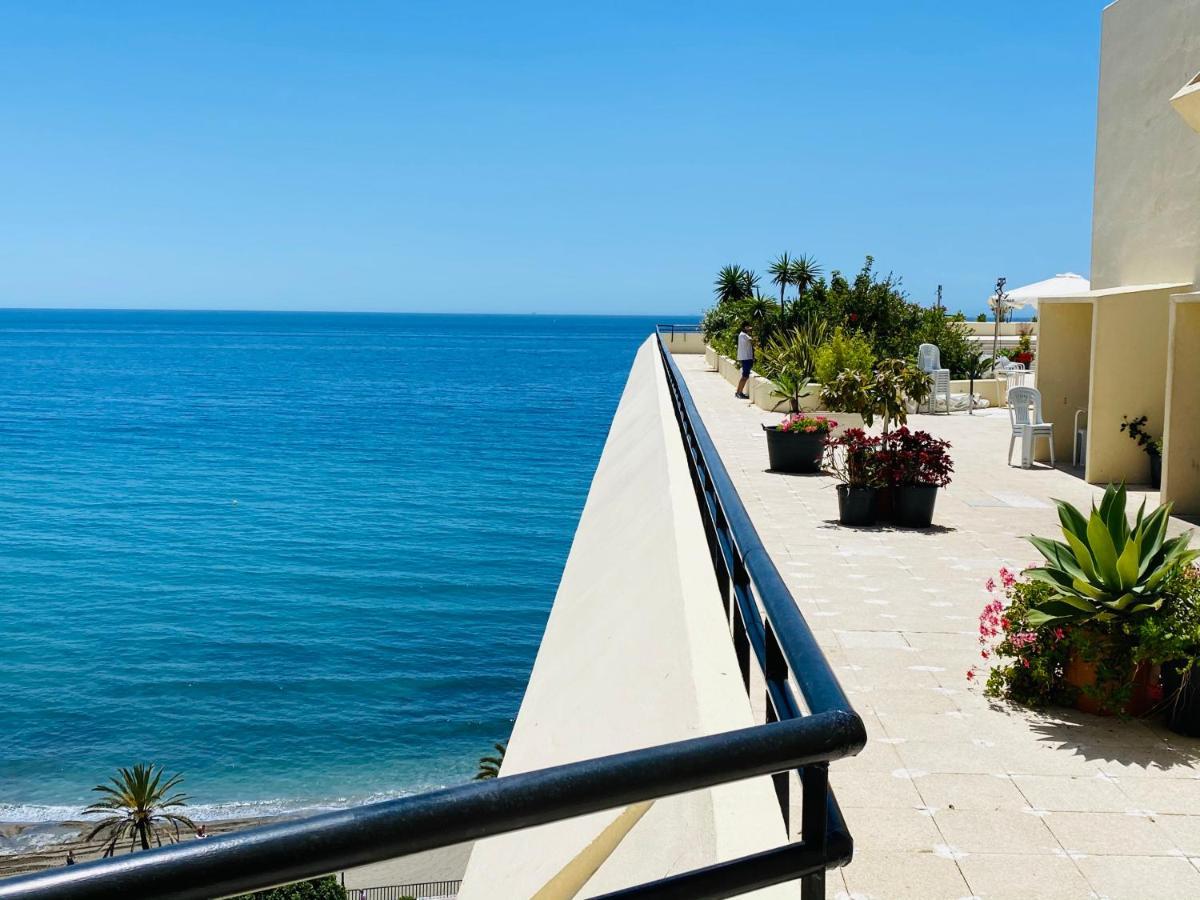 First Line! Art-apartment On The Seafront Of With Swimming Pool Marbella