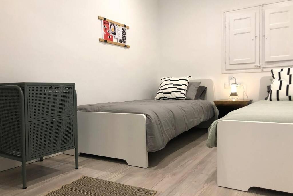 M5 Cool Terrace. Metro 1 Min. Center 15' By Metro Apartment Esplugues de Llobregat