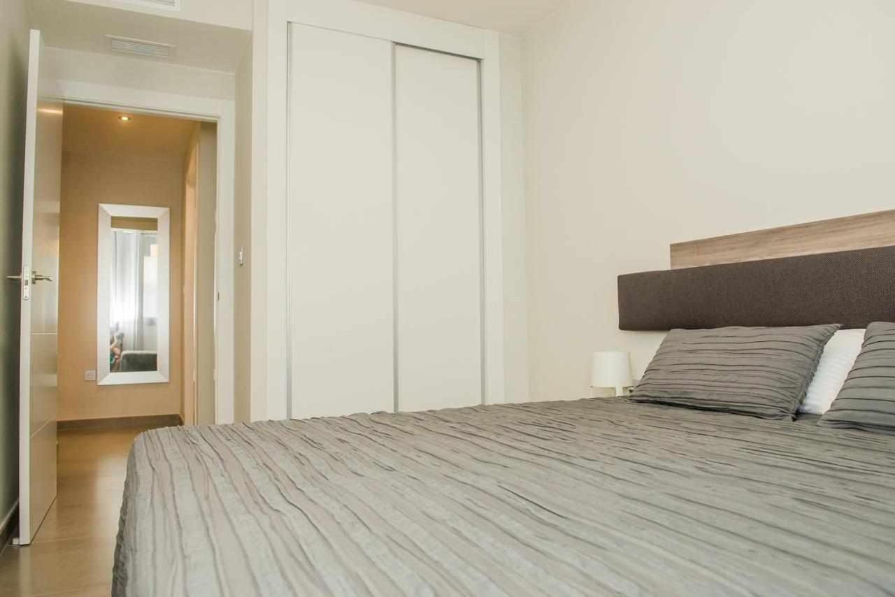 Light And Modern Sea View Apartment *