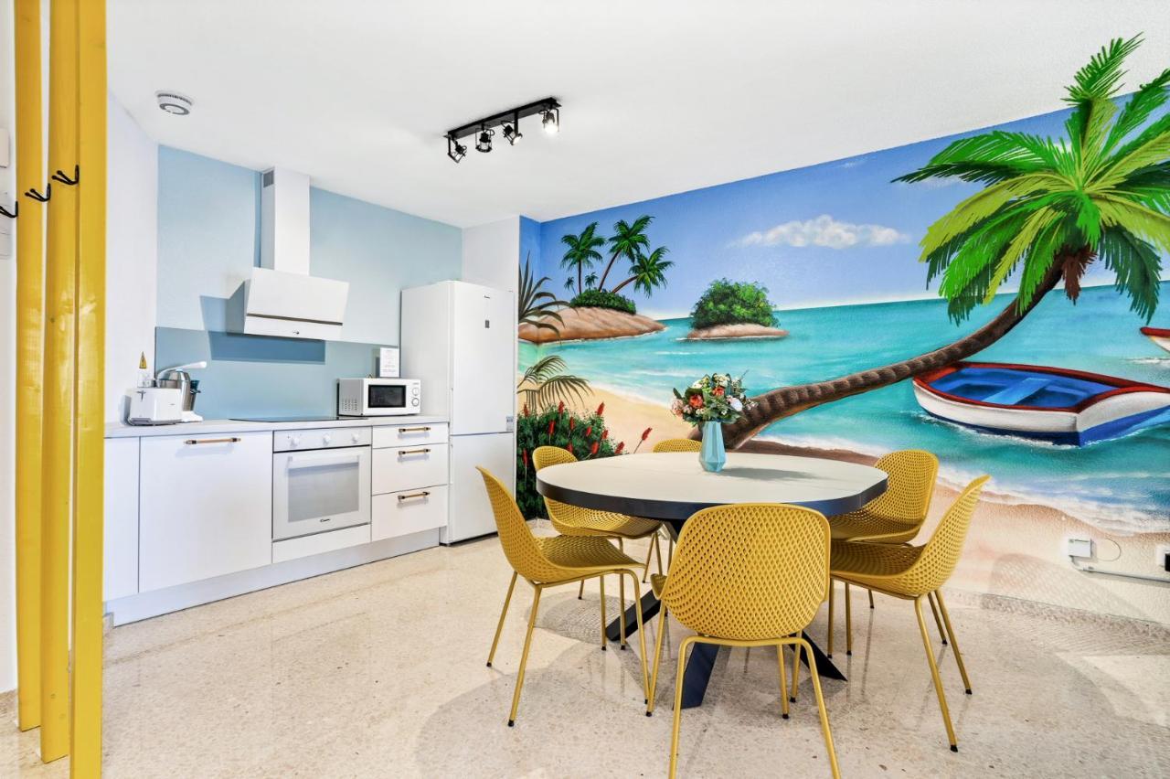 First Line! Art-apartment On The Seafront Of With Swimming Pool Marbella