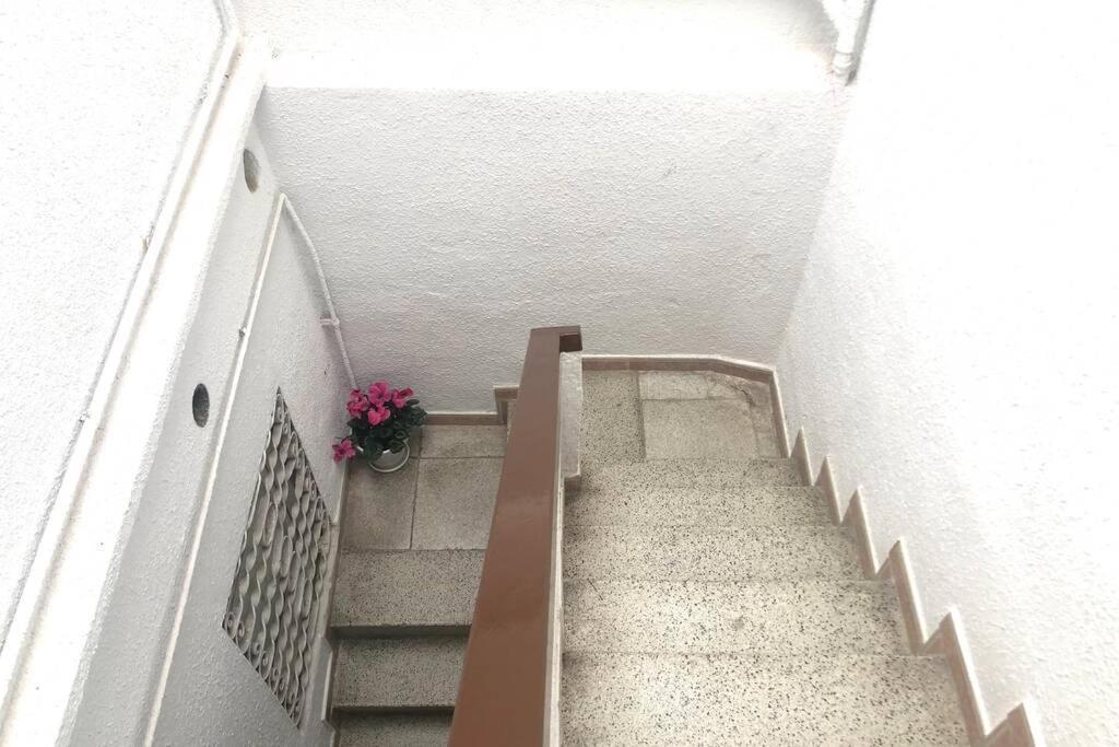 M5 Cool Terrace. Metro 1 Min. Center 15' By Metro Apartment Esplugues de Llobregat