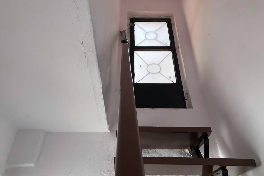 Apartment M4 Cool Terrace. 1 Min To Metro. 15 Min To Center