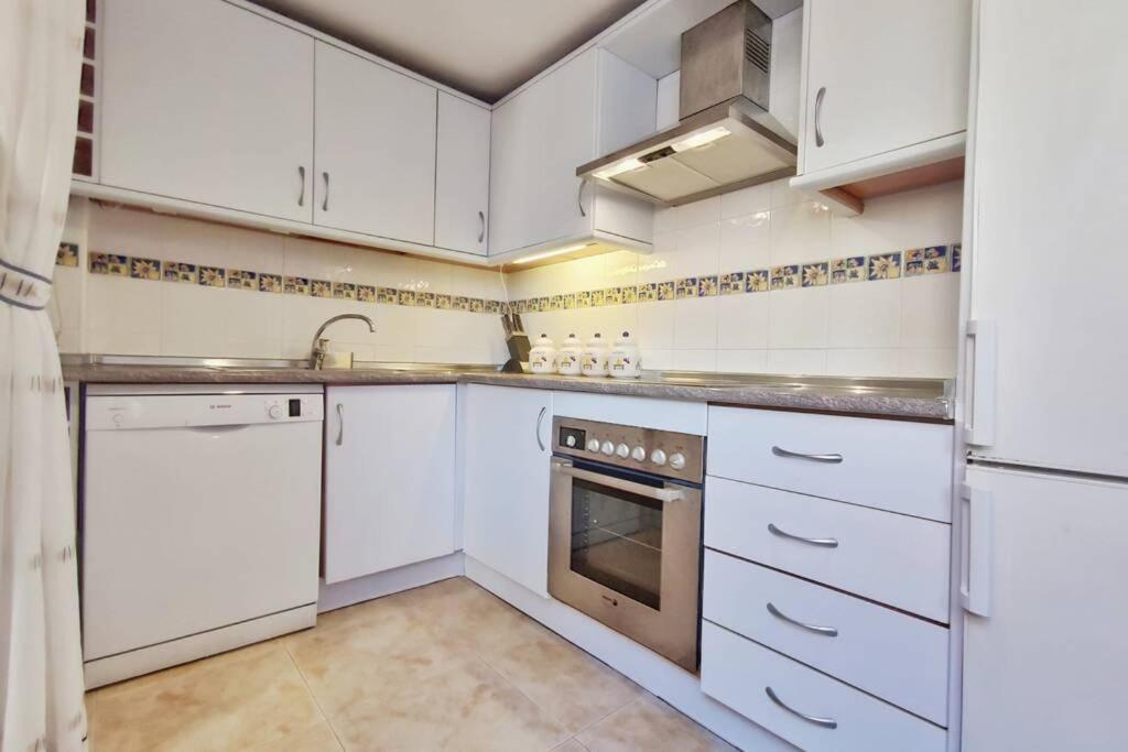 Montefaro Spacious Townhouse - & Pool Santa Pola