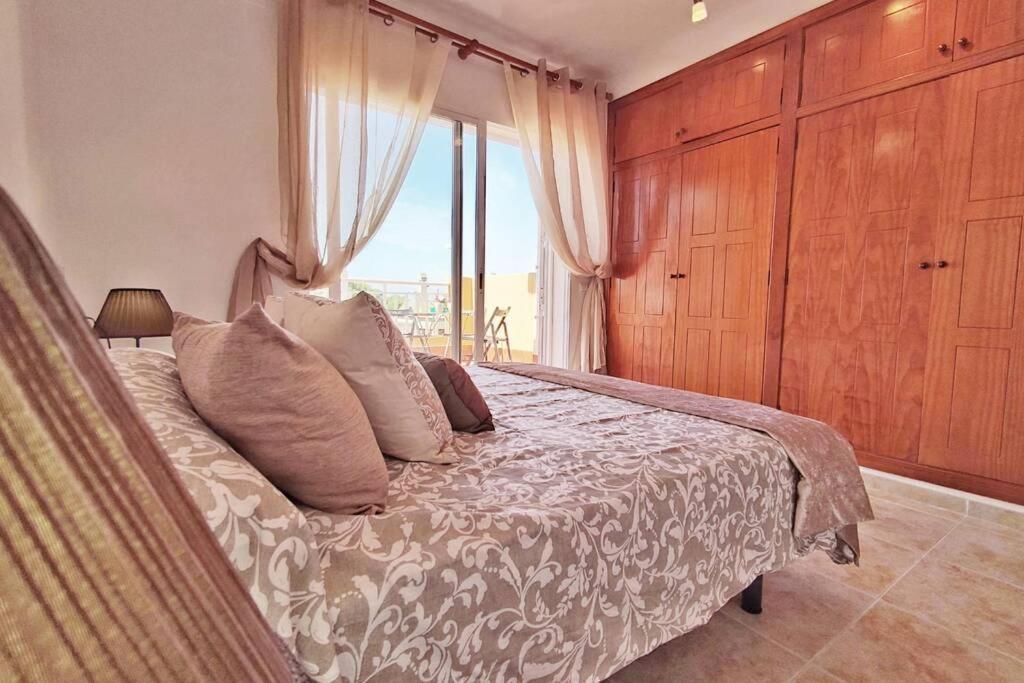 Montefaro Spacious Townhouse - & Pool Santa Pola