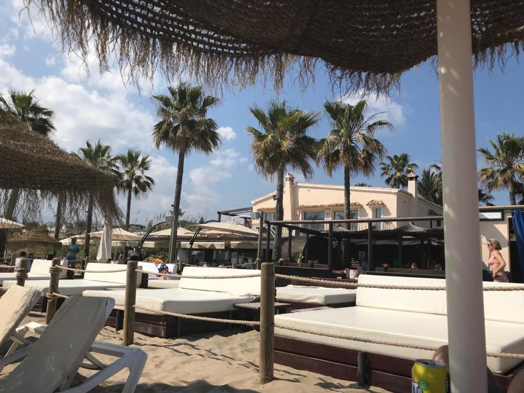 Penthouse Mit Privatem Jacuzzi In Marbella - La Mairena Apartamento Ojén