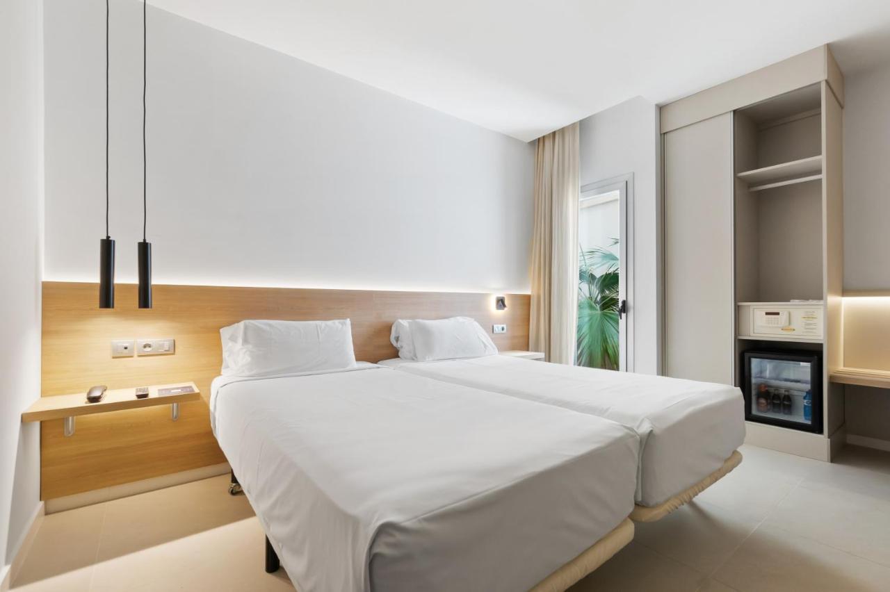 Areca Hotel