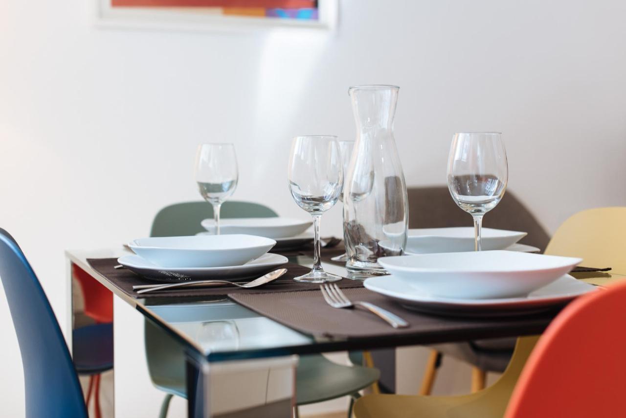 Triana Boutique Free Parking *