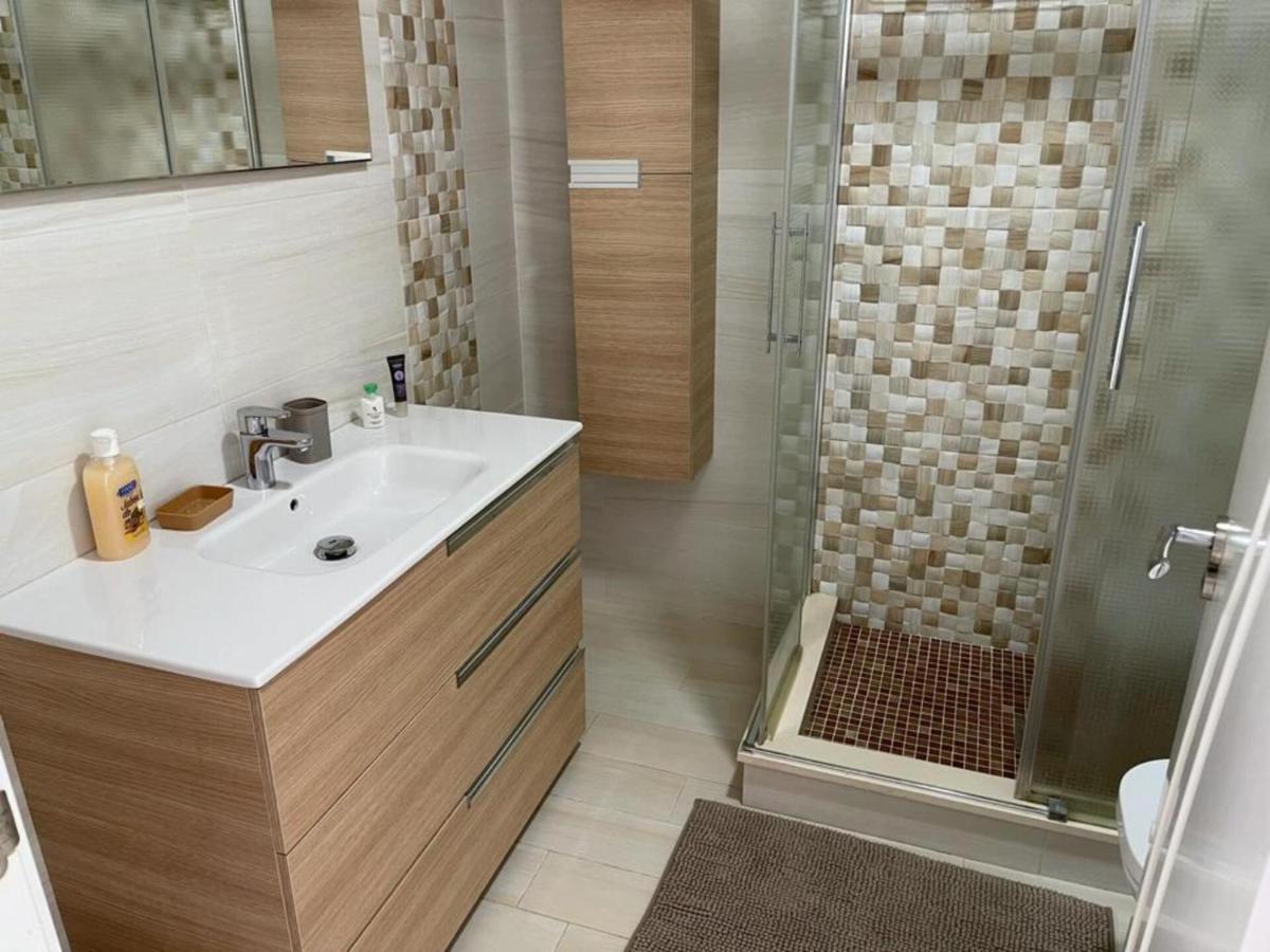 Modern With Sea View Close To Marbella Apartment *