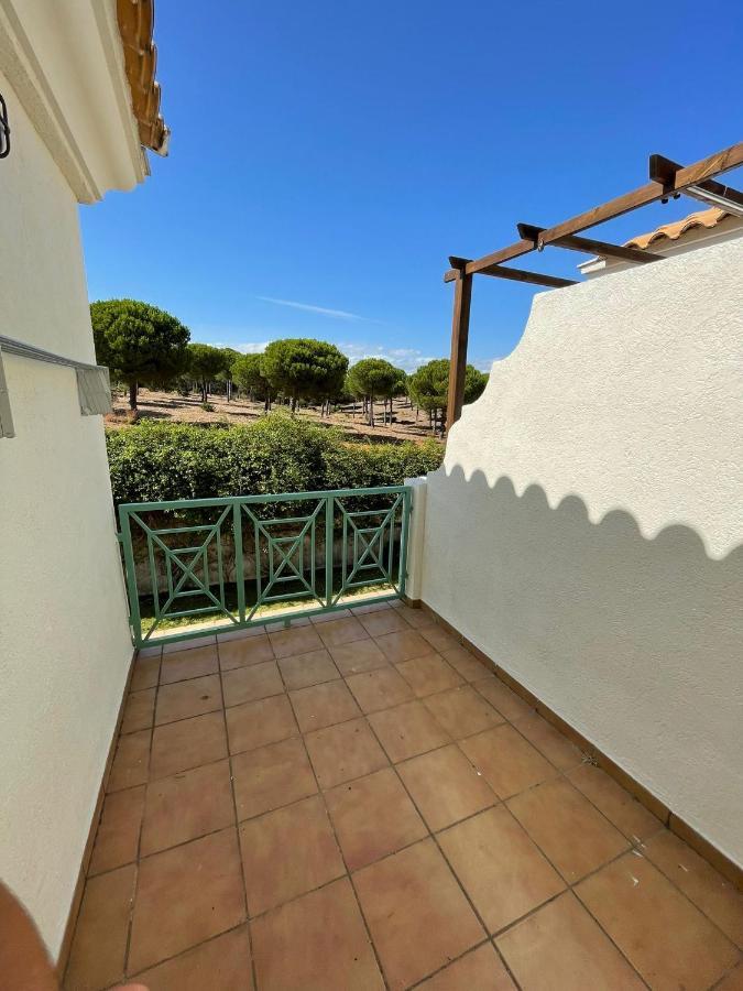 Con Porche, Piscina Y Pista De Pádel, Junto Al Campo De Golf Apartamento El Portil