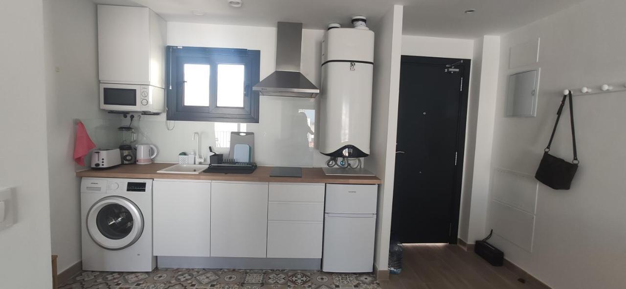 Parking, Ubicacion Y Confort Apartment