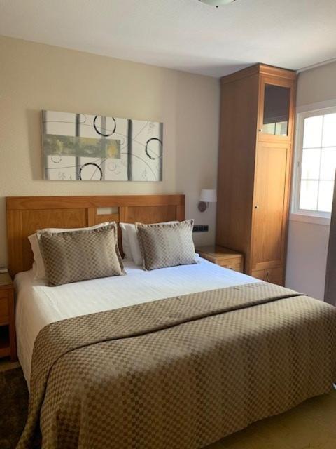 Macdonald Dona Lola Apartment *