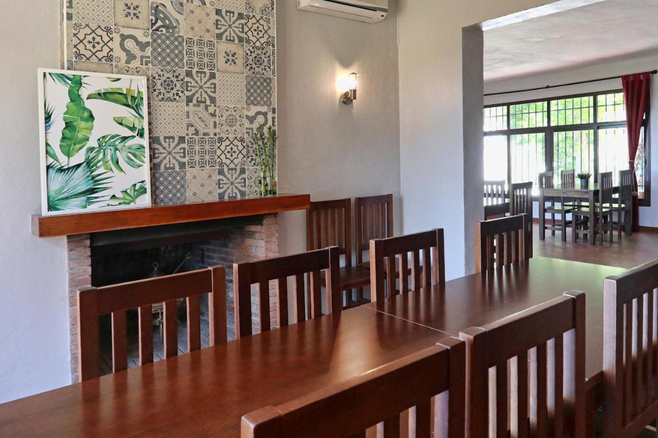 Rural & Restaurante Camaretas