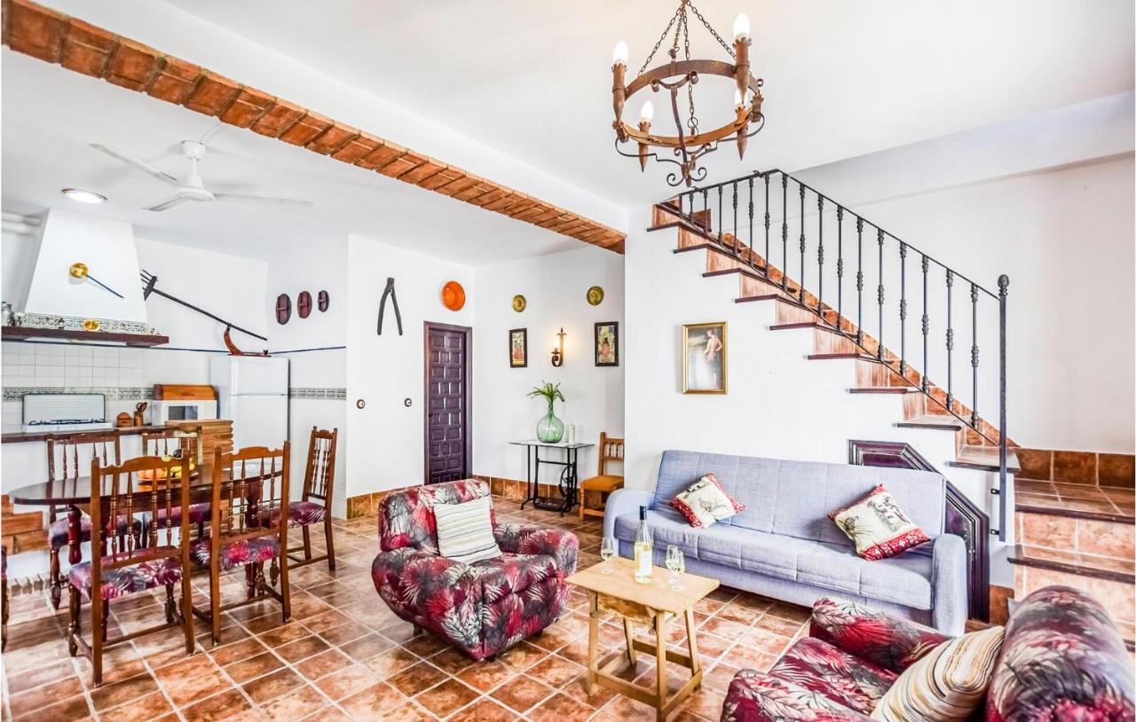 3 Bedroom Awesome In * Rute