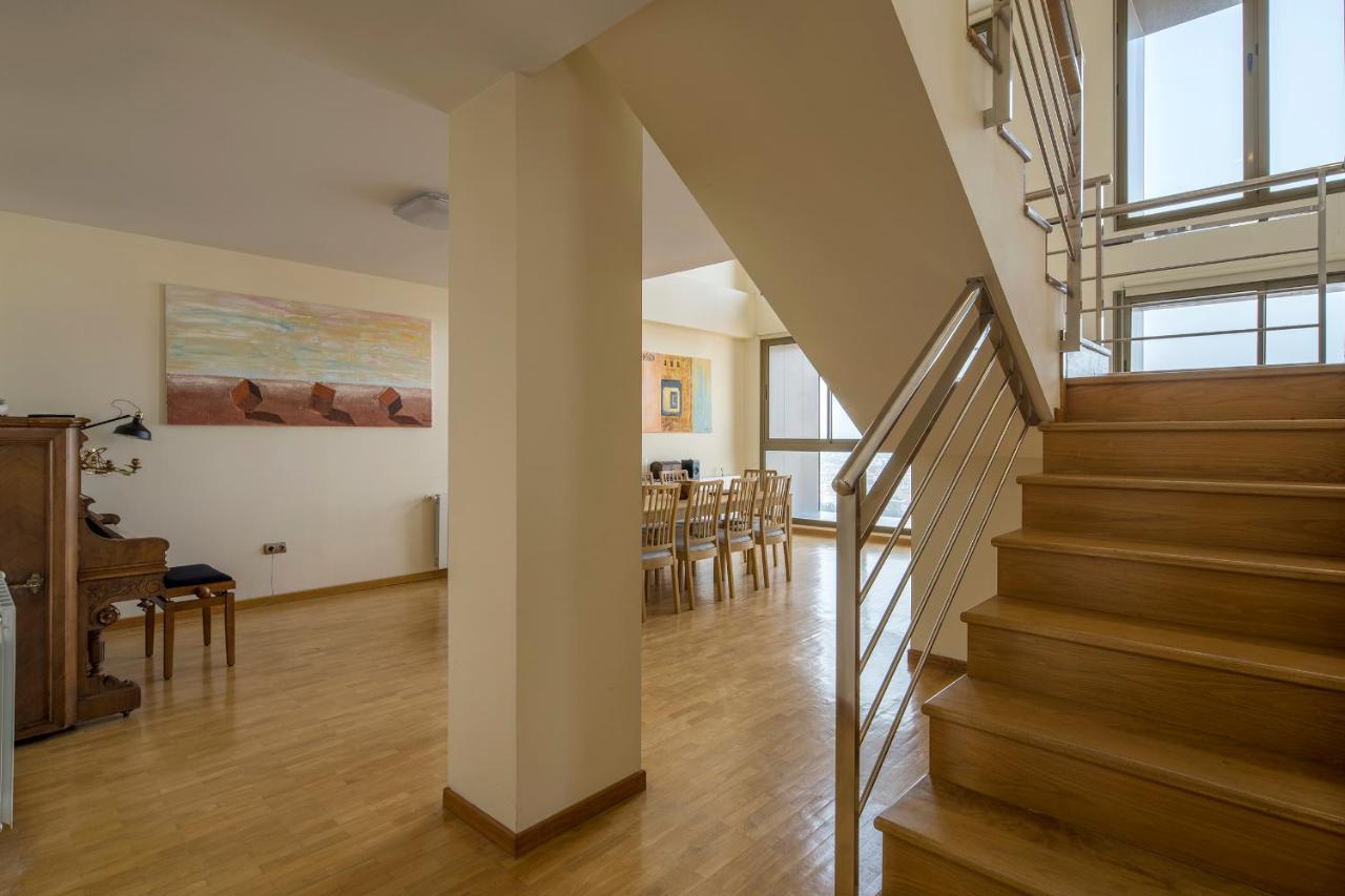 Apartamento Atico Granada, Penthouse, 18-19th Floor, Centre, Views, Terrace, Free Parking *
