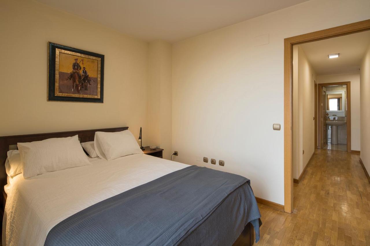 Apartamento Atico Granada, Penthouse, 18-19th Floor, Centre, Views, Terrace, Free Parking *