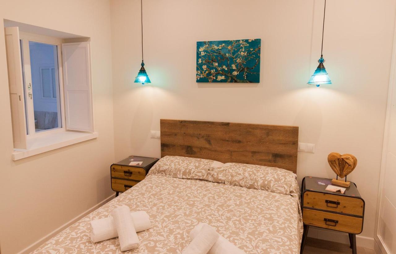 Apartamento - Patio 1812 Cádiz