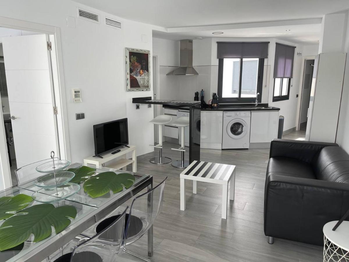 3 Gran8nerja Apartamento *