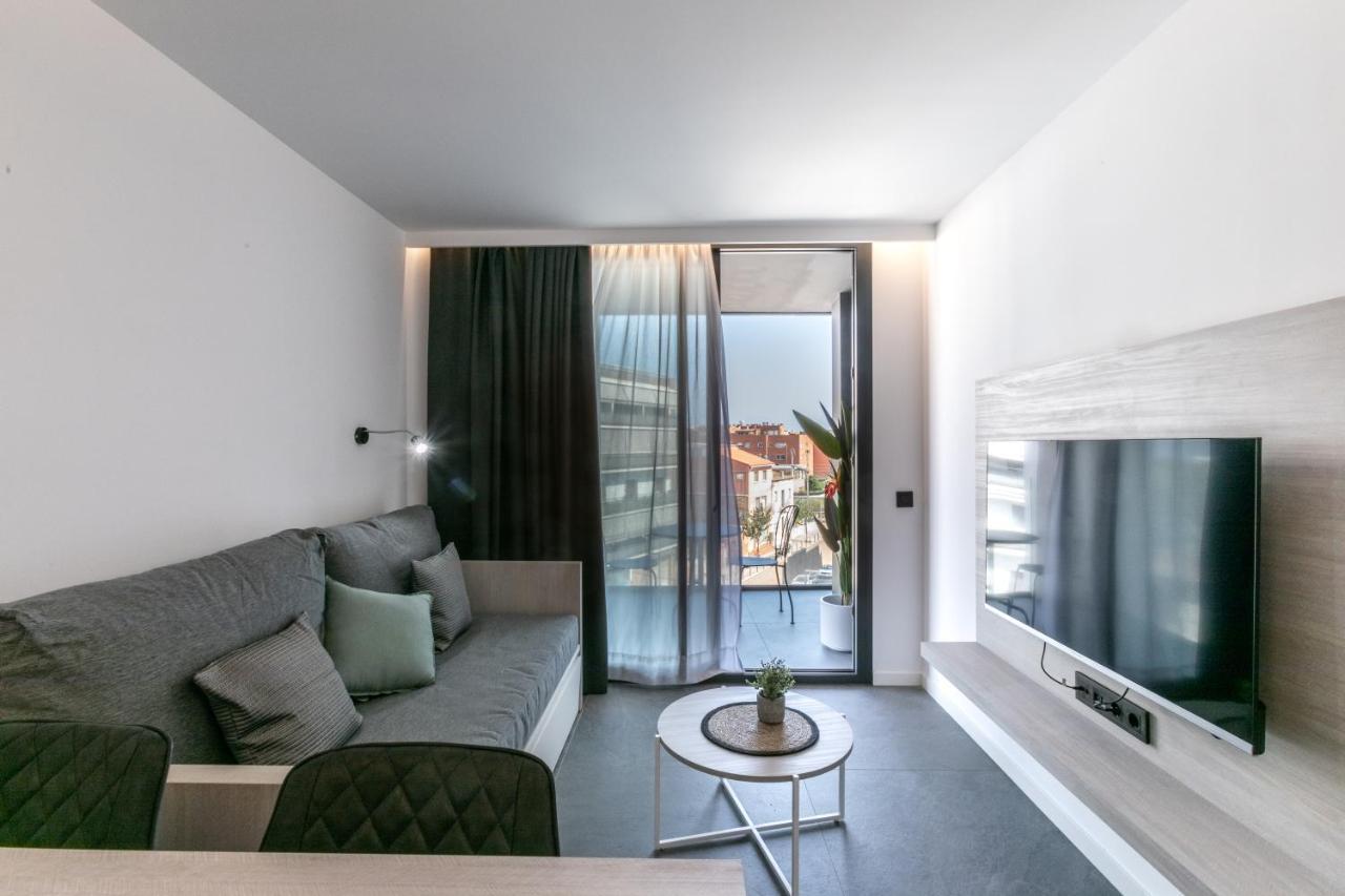 Art Apartment *