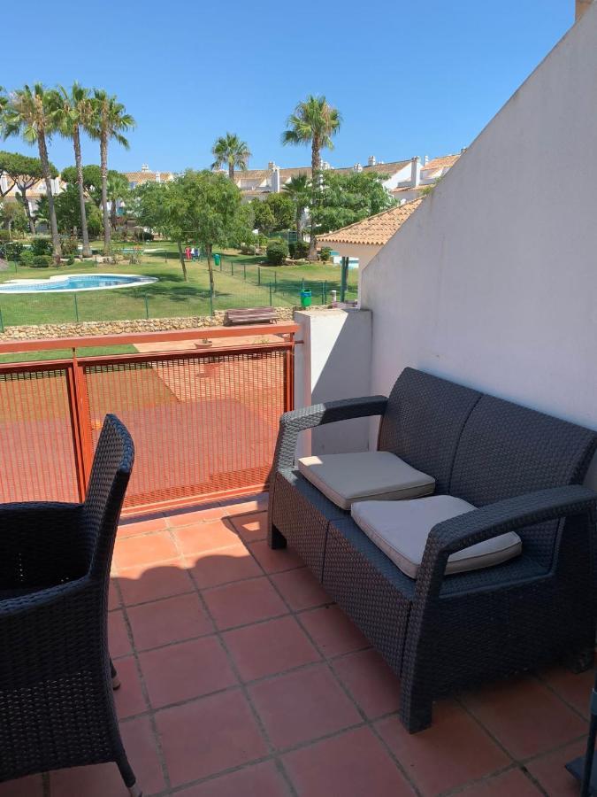 Beach, sun&golf on Costa de la Luz - Nuevo Portil - ideal beach or golf break - 1 to 6 people Сasa de vacaciones