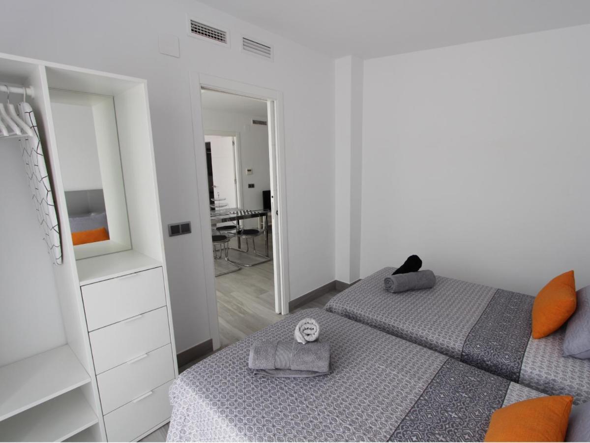 3 Gran8nerja Apartamento *