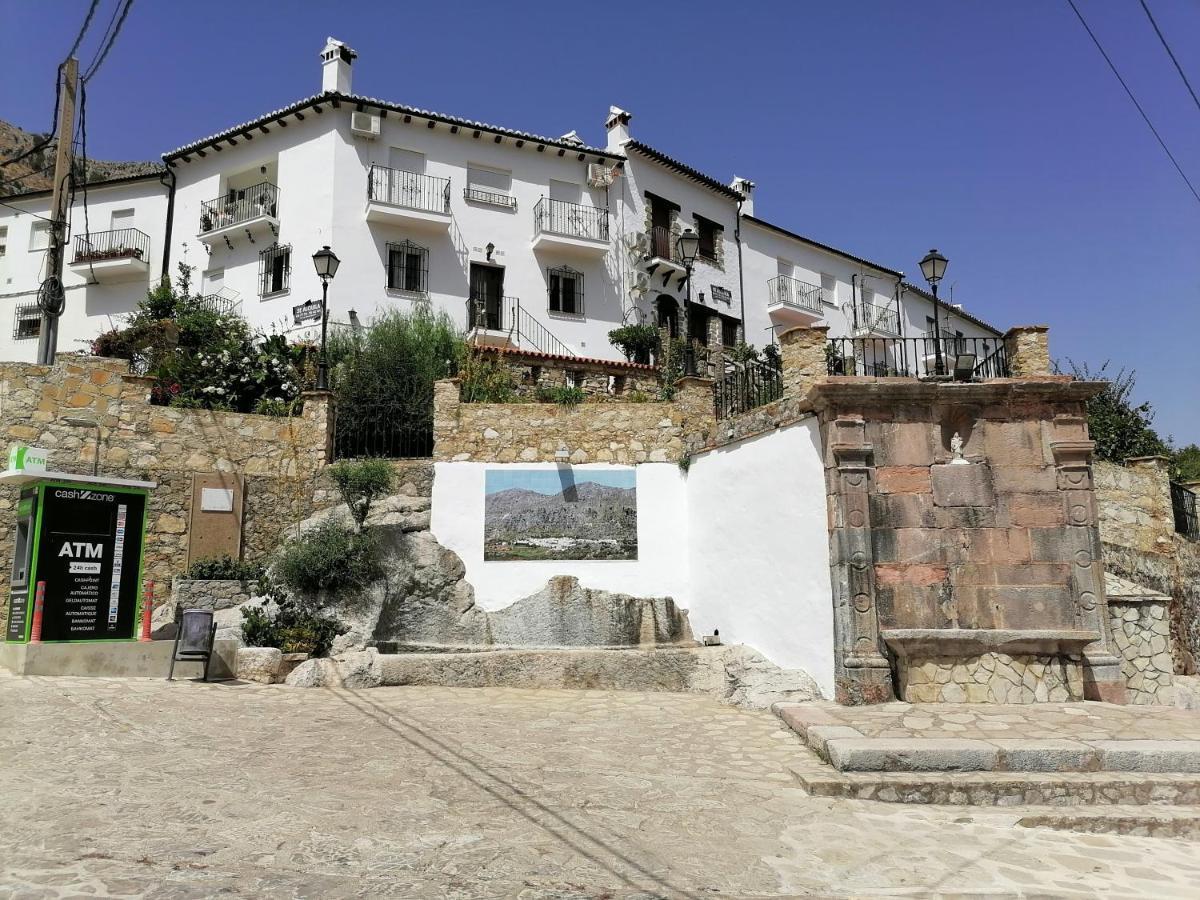 Del Postigo *