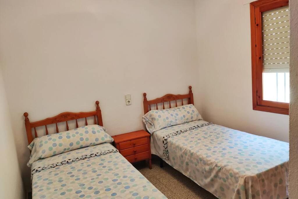 Rústica Privada Con Gran Y Piscina Villa