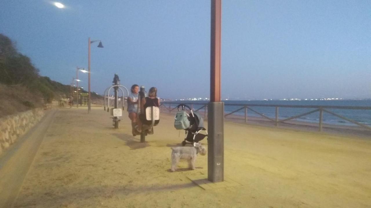 Primera Línea Playa Puerto Santa María Vistas Infinitas Limpieza Excepcional Parking El Puerto de Santa María