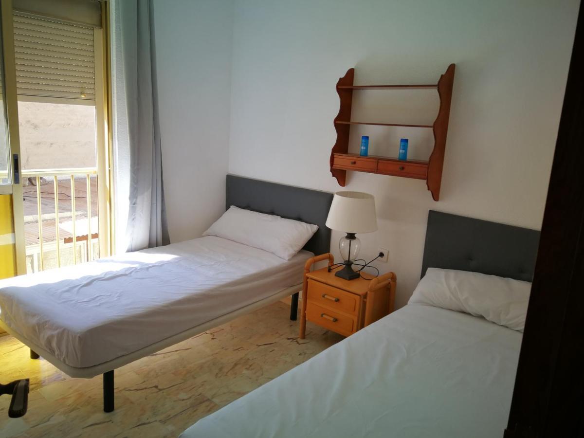 Guest house Solo Alquiler Por Temporada No Vt