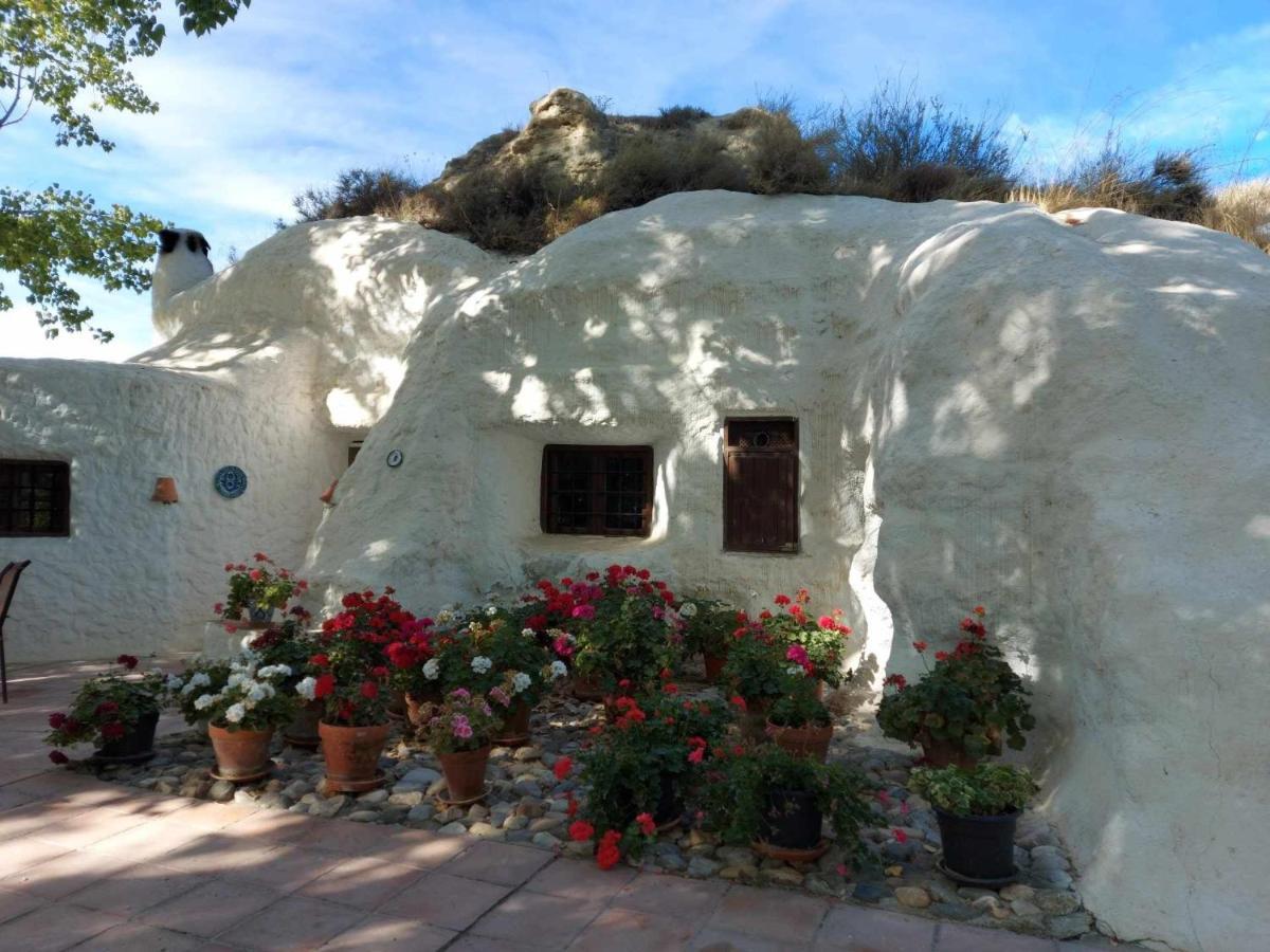 Cueva El Guindas