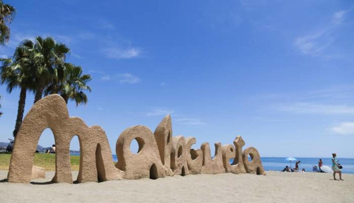 Amazing In The Heart Of Pool & Free Parking * Malaga