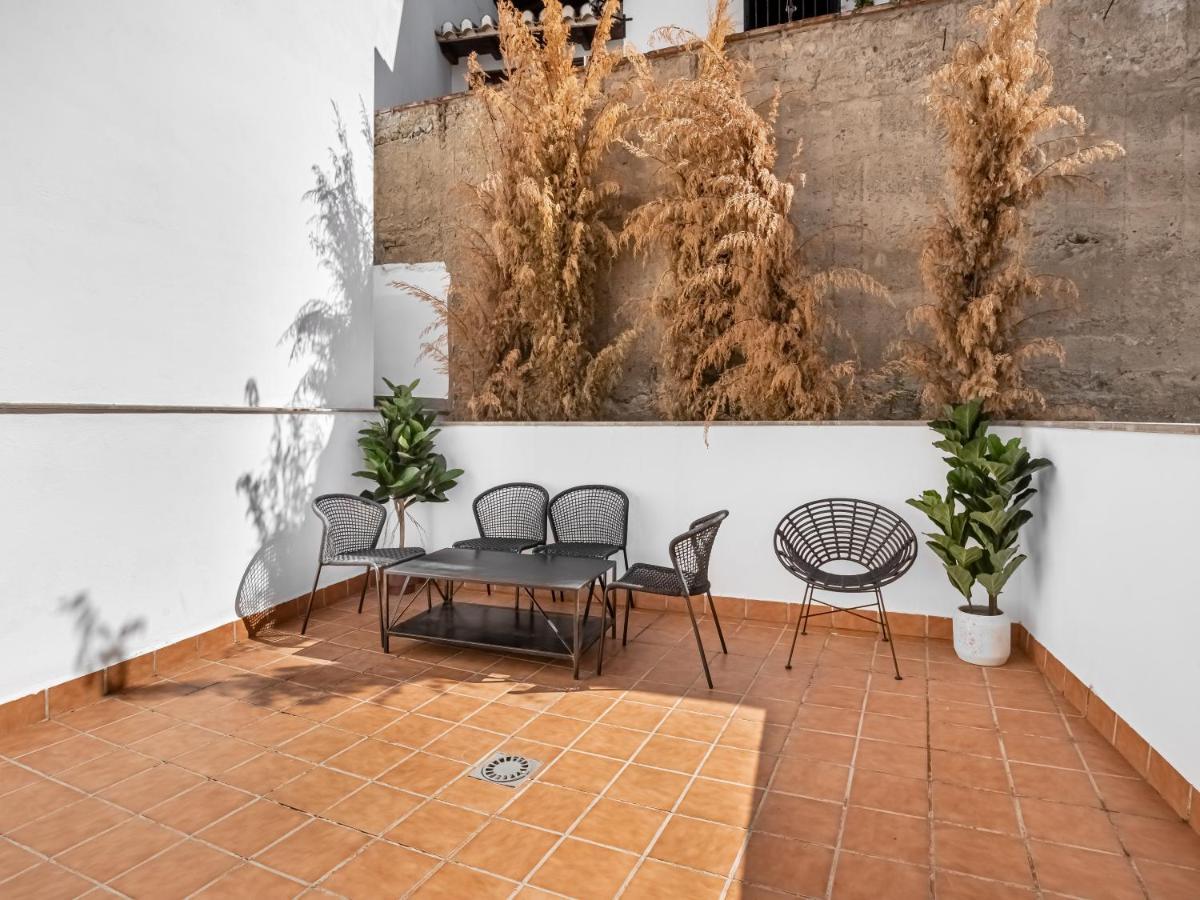 Limehome Calle Santa Ana