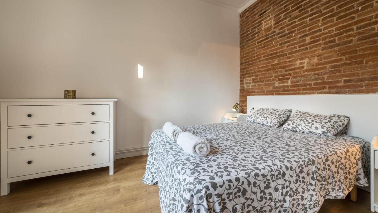 21per1020 - Cozy In De Gracia Apartment *