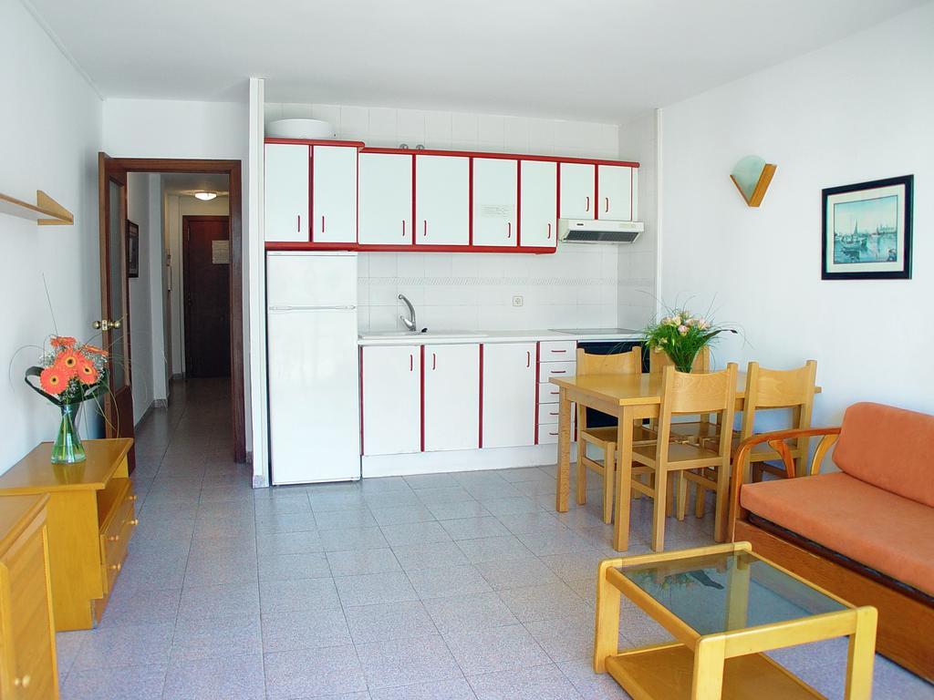 Ohtels Dorada Mariposa