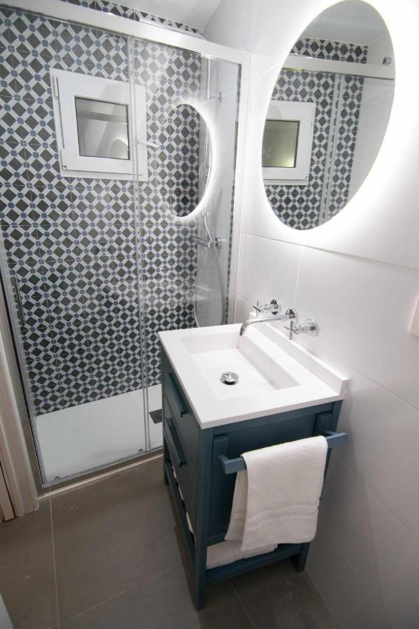 Casa Con Terraza Y Patio Privado En El Casco Antiguo De Salobreña