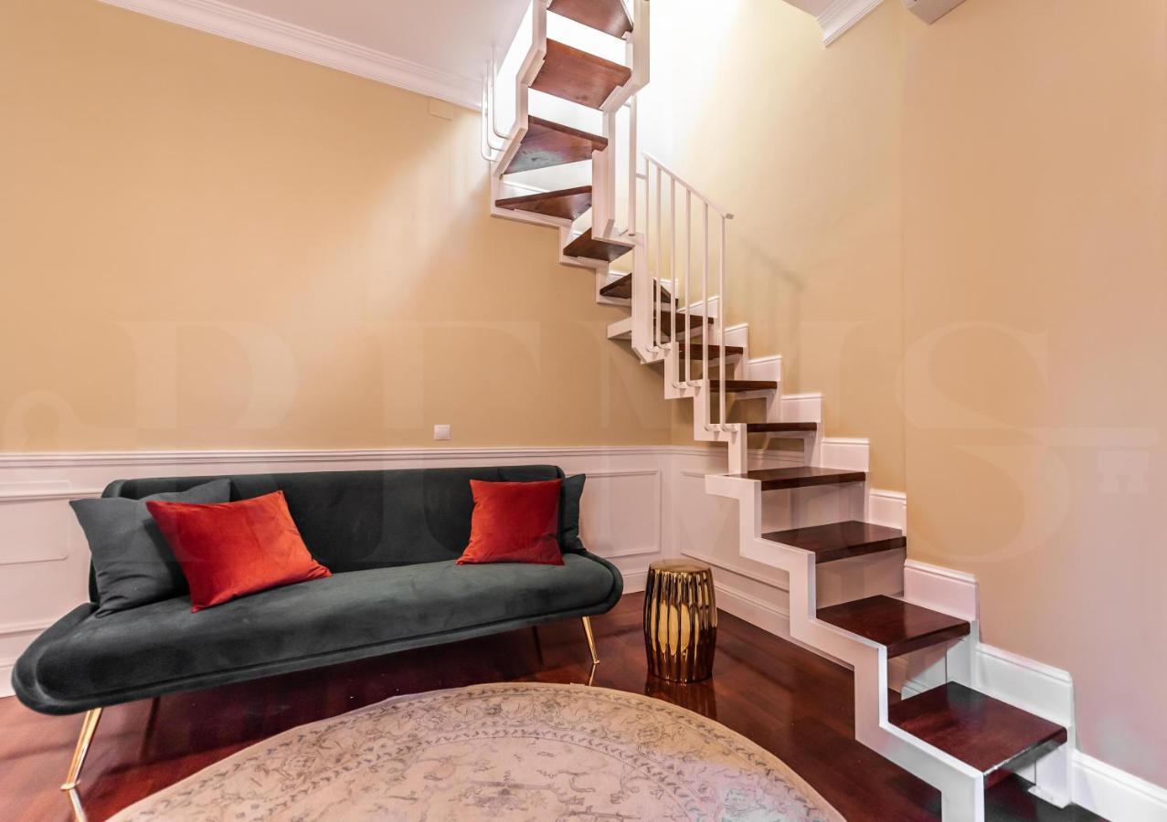 Duplex With Private Rooftop & View On San Juan Church By Rems Apartamento *