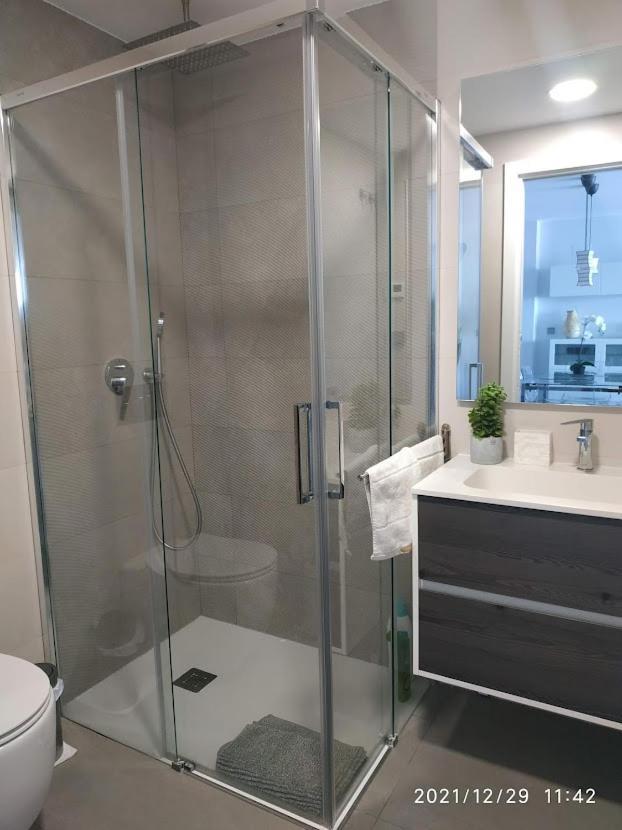 Apartamento Sidi De Lujo En Playa San Juan Apartamento *