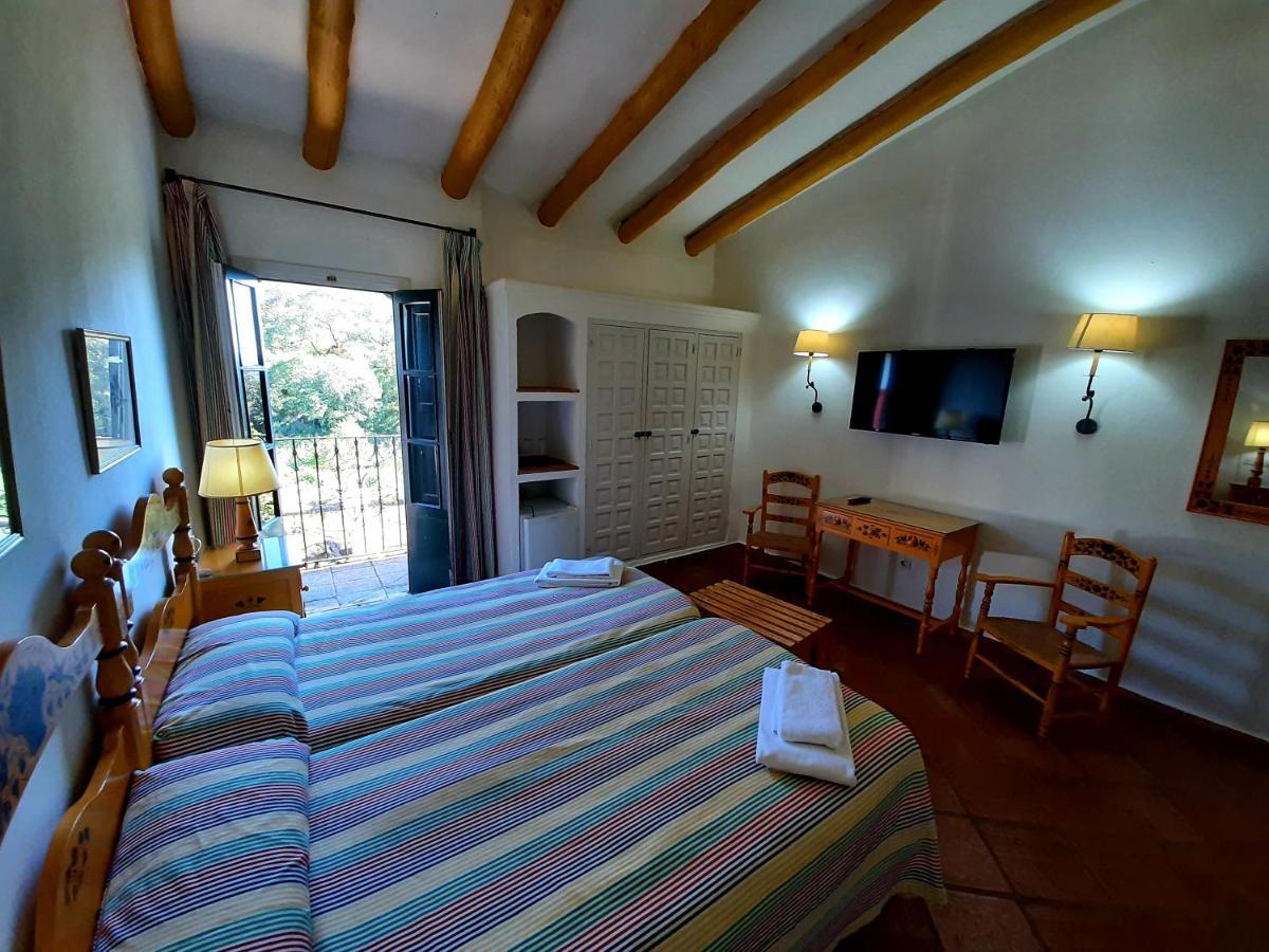 Valbono Rurales Y Hotel 3*