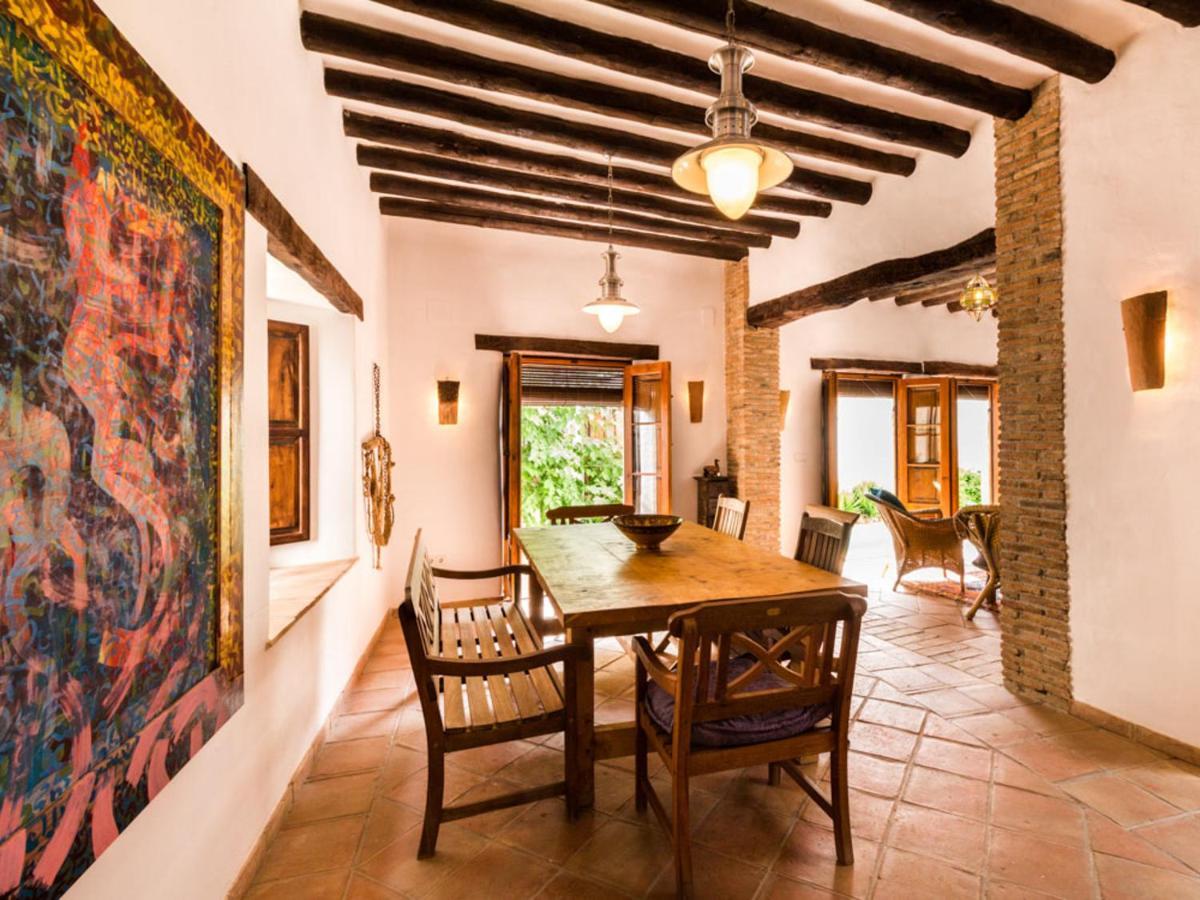 Casa Dos Tinajas *