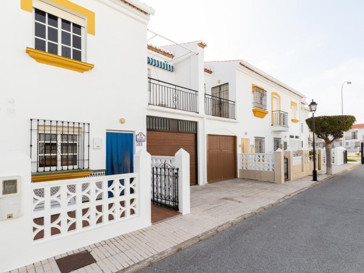 Casa Arroyo Perez *