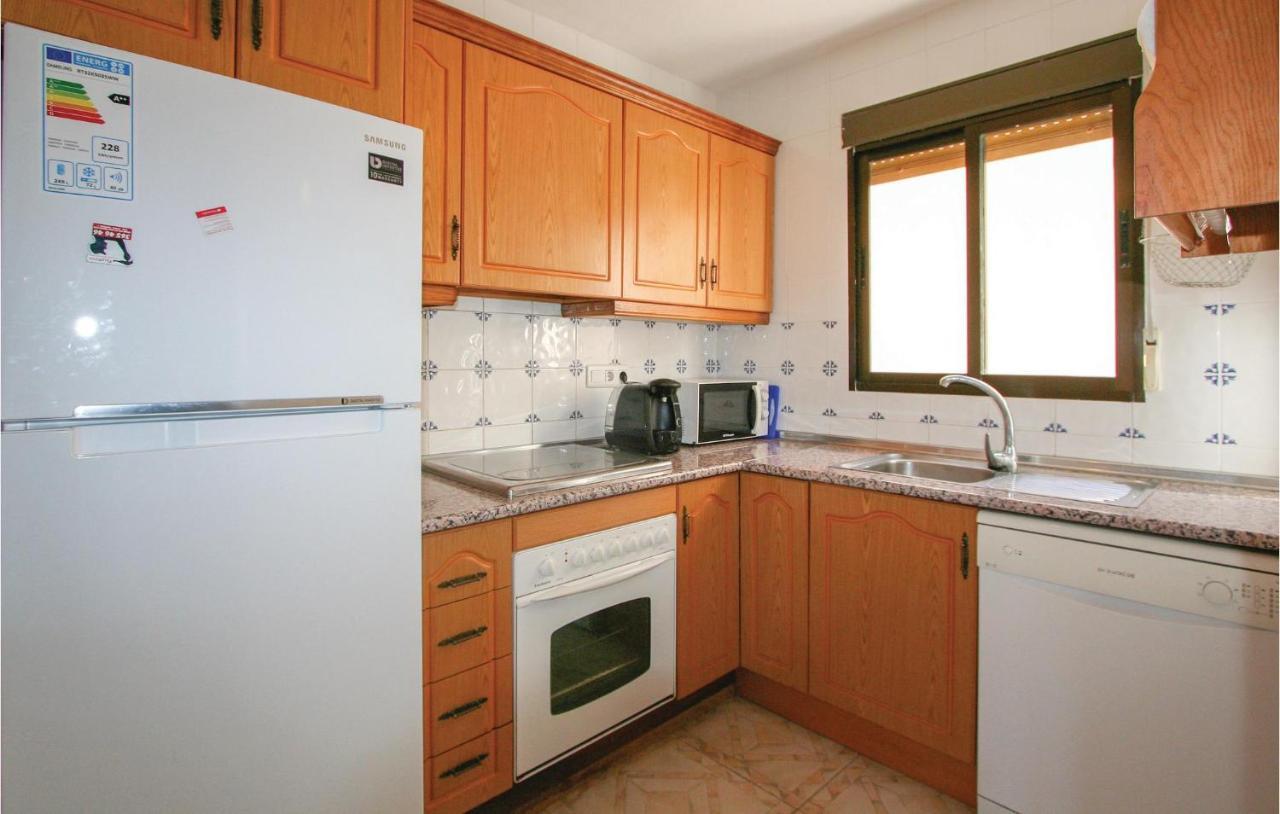 2 Bedroom Stunning In *