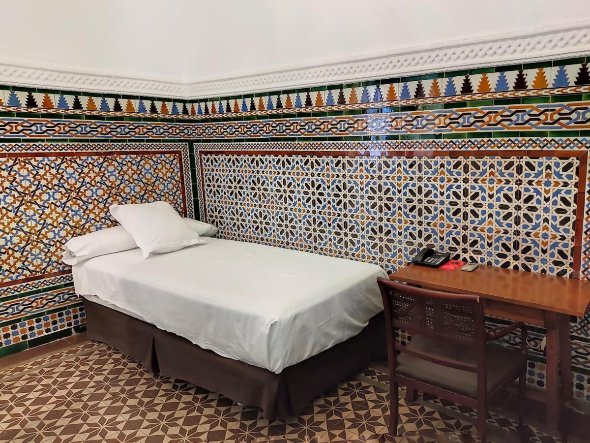 Hotel Simon