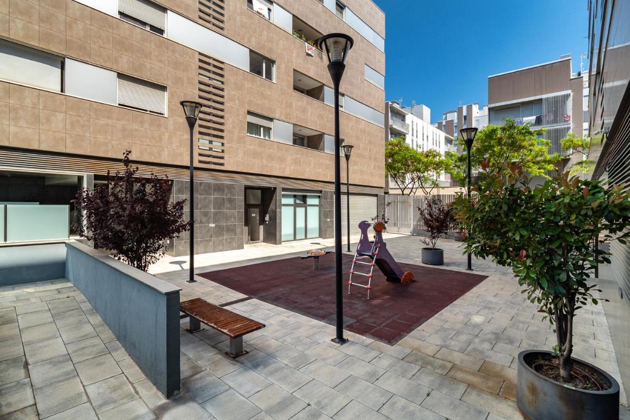 Forum 2 And Pool Barcelona Apartamento Sant Adrià de Besòs