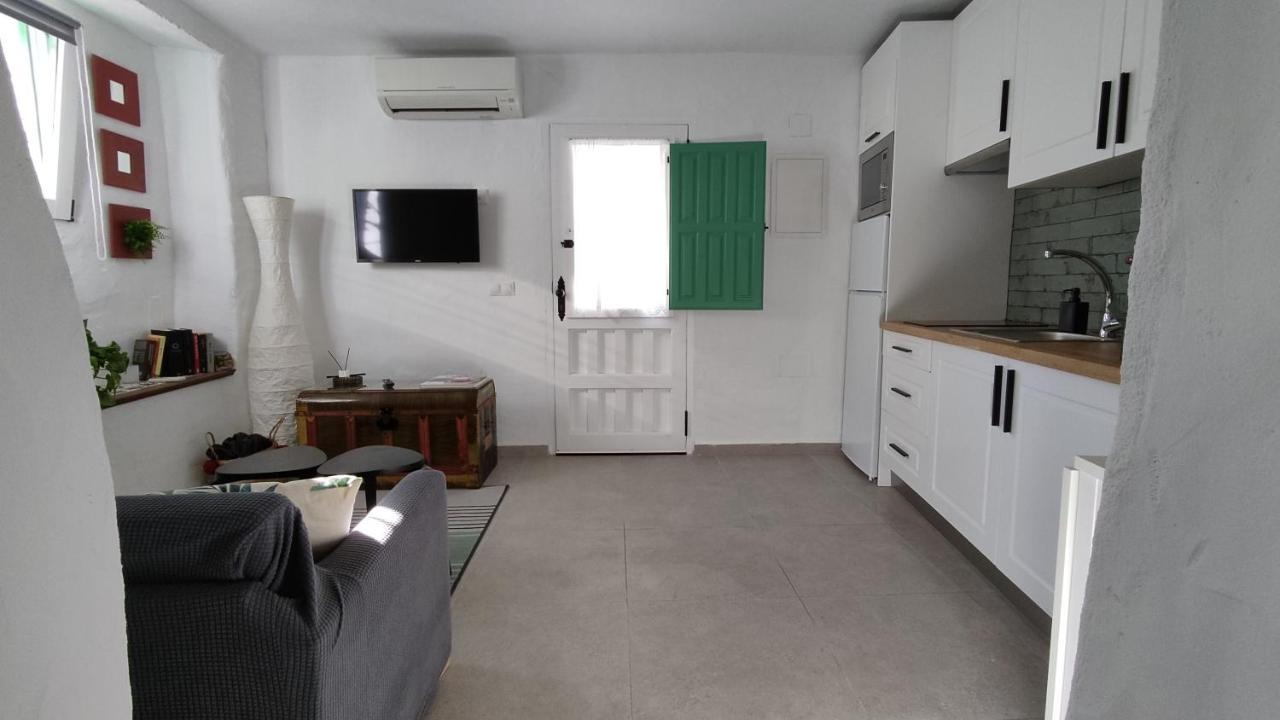 An Ca Los Lolos Bodeguilla Frigiliana