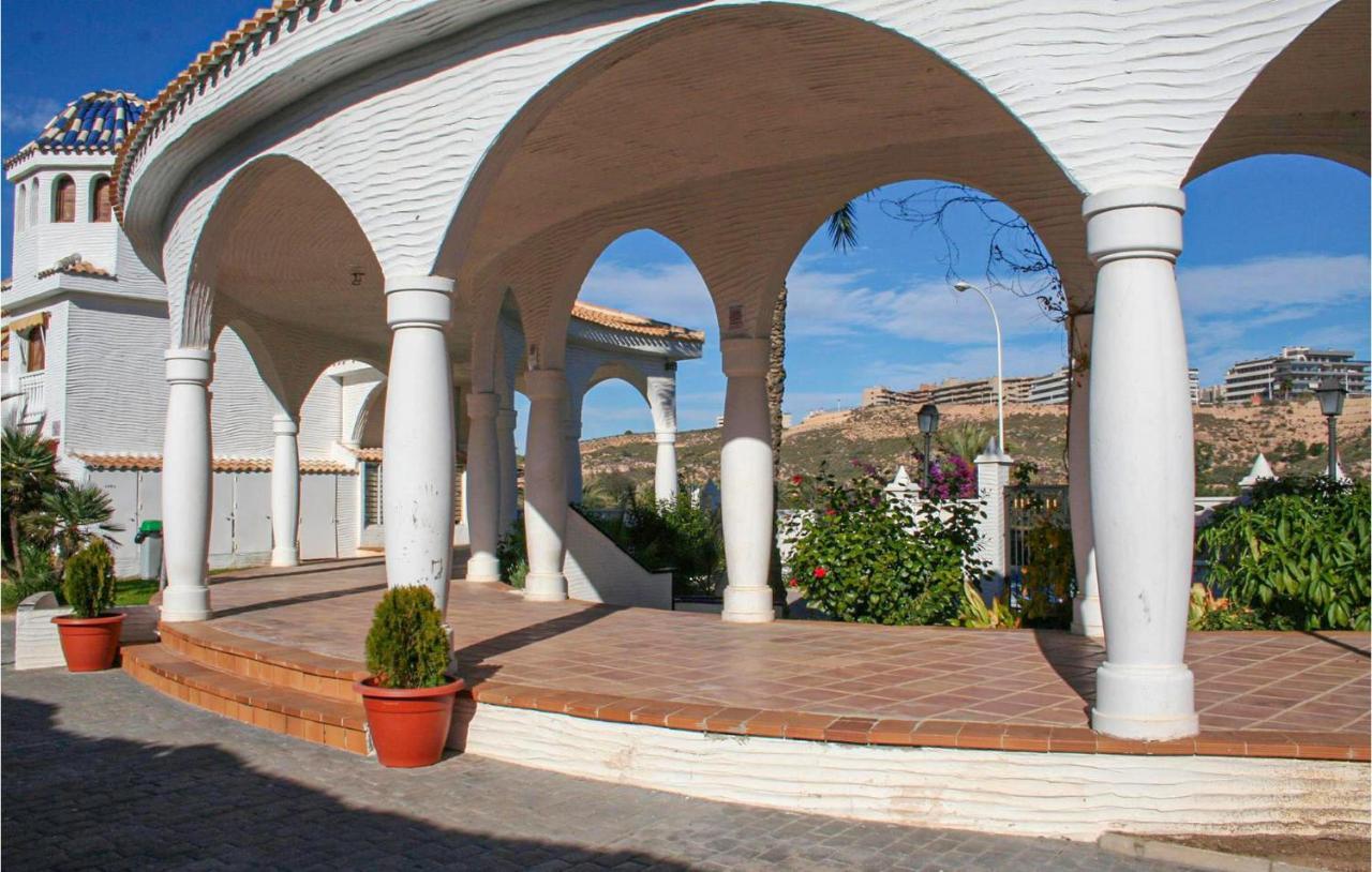 Lovely In Santa Pola With Kitchen Сasa de vacaciones