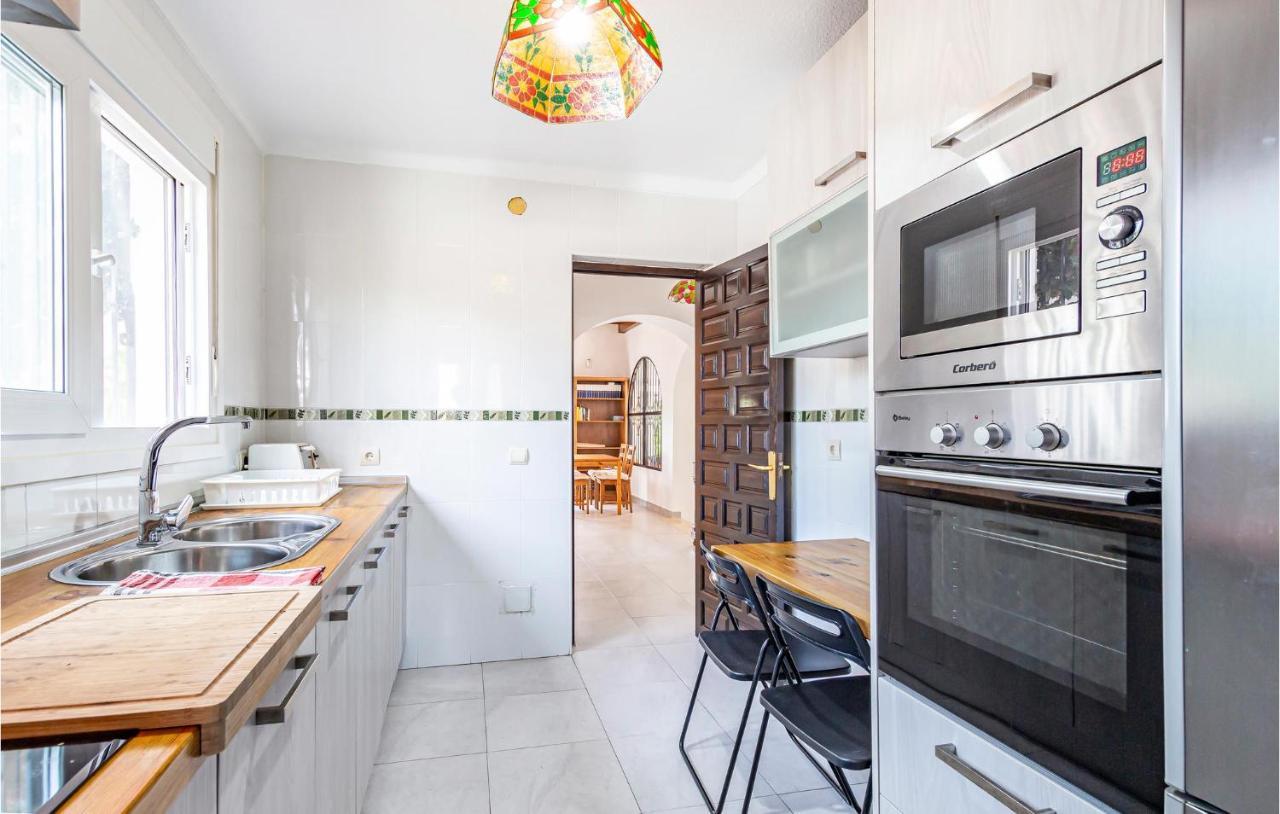 In Velez Malaga With Kitchen Holiday home
