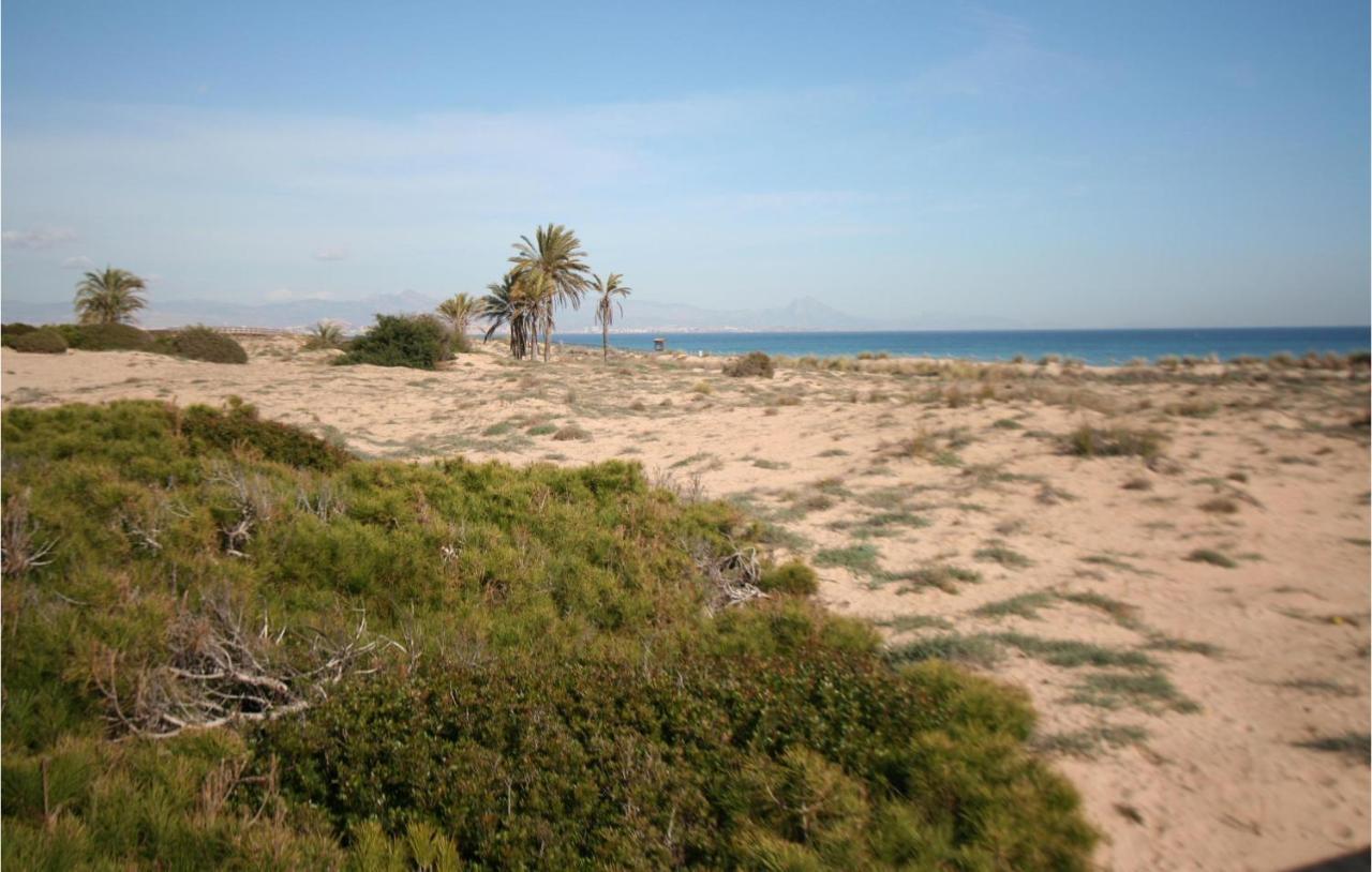 Сasa de vacaciones Lovely In Santa Pola With Kitchen Arenales del Sol