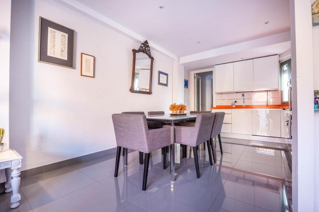 Atico En El Casco Antiguo De Triana Apartamento Sevilla