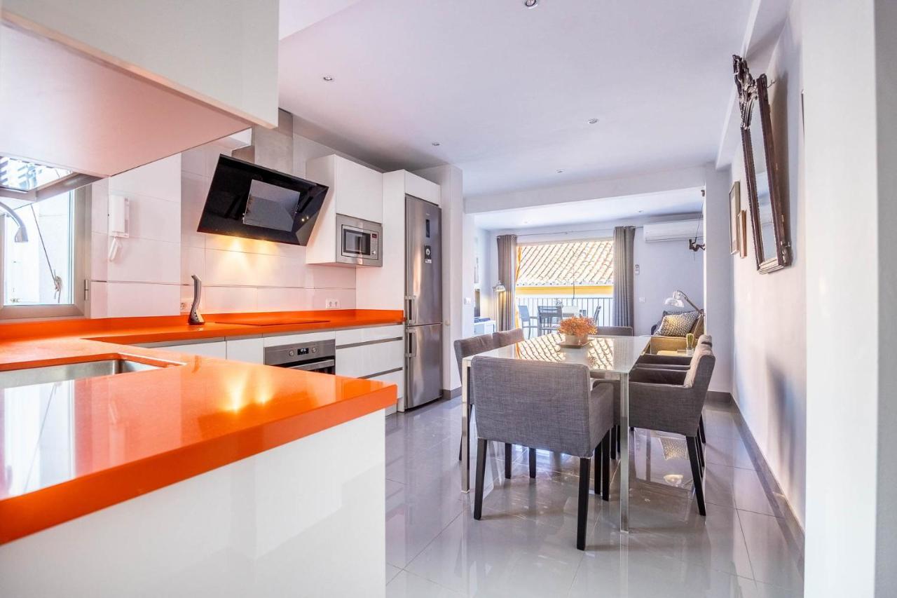 Atico En El Casco Antiguo De Triana Apartamento Sevilla