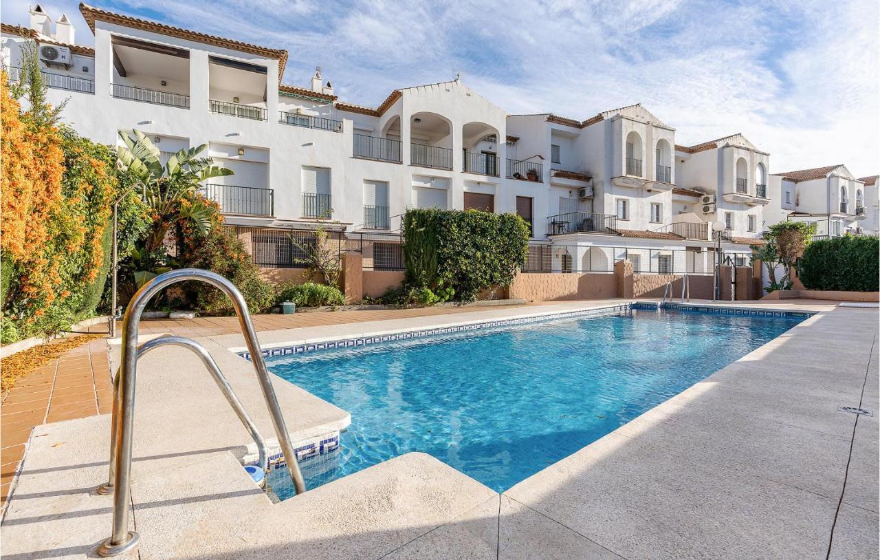 Stunning In With Wifi&outdoor Swimming Pool Apartamento