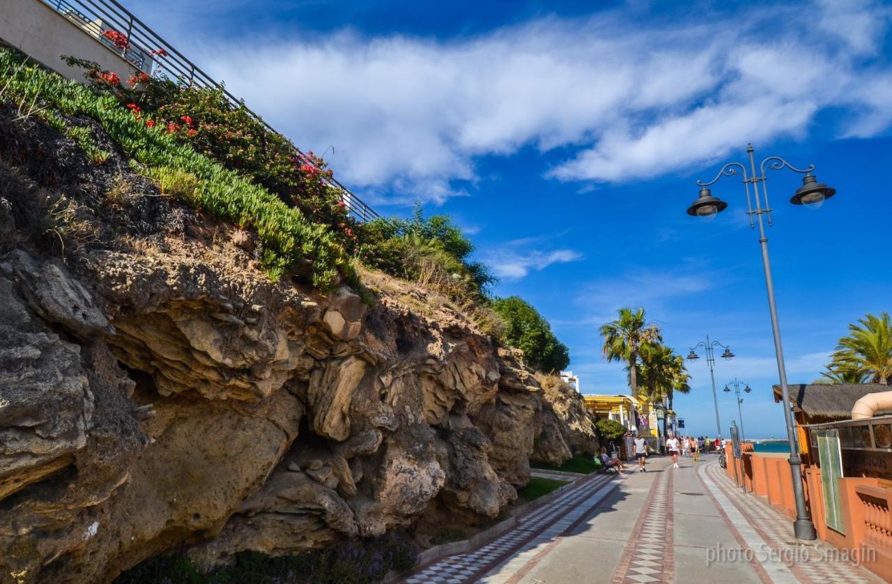 243 águila - Estudio Vista Al Mar * Benalmádena